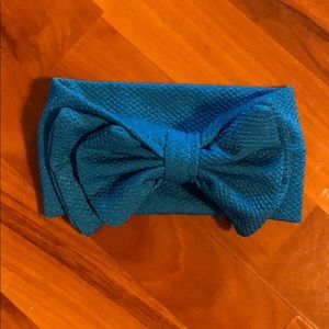 New infant headband with large bow-blue